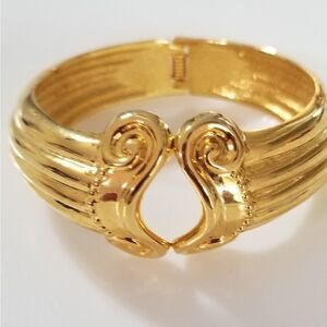 Clamper  Hinged Bangle